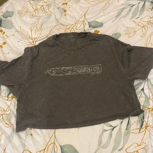 Jameson motors cropped tee from cotton on